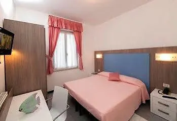 Rosa Hotel 3*