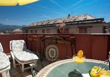Rosa Hotel 3*
