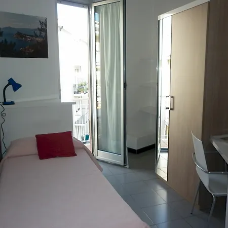 Rosa Hotel 3*
