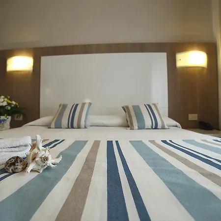 Rosa 3* Sestri Levante